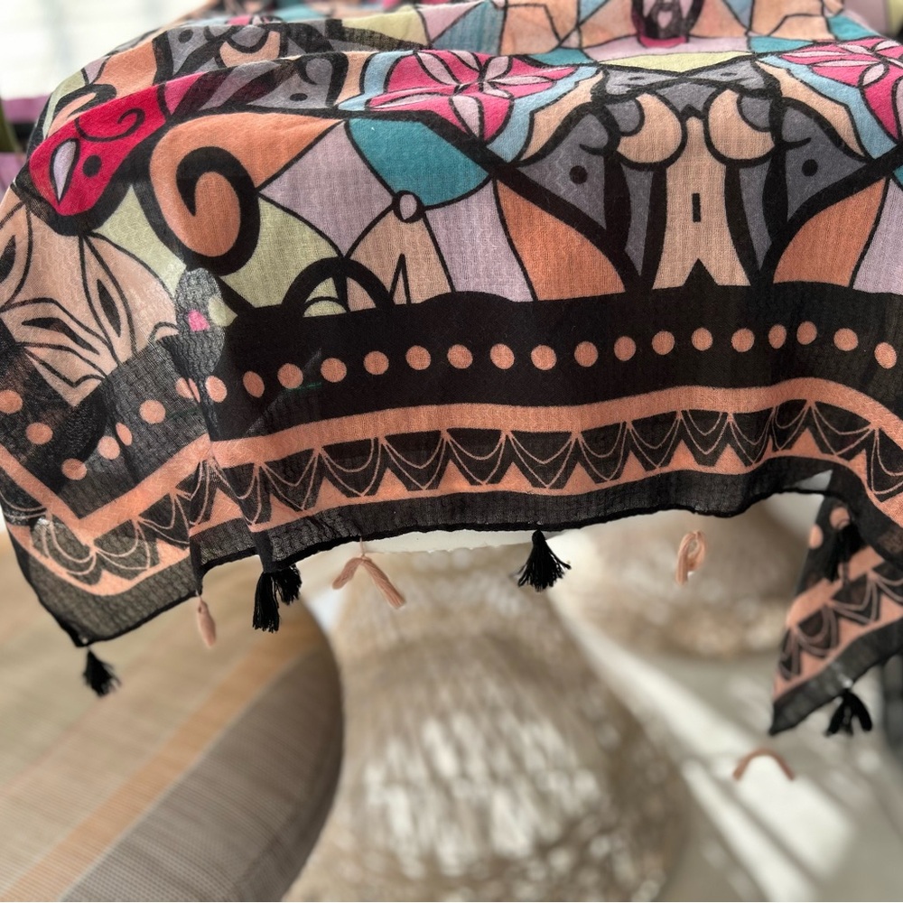 Colorful Geometric Pattern Scarf - Picture 8 of 8